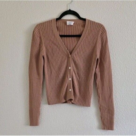 Aritzia WILFRED Manila Cardigan Large Ribbed Wool Blend Minimalist Coquette Pink - Picture 2 of 8